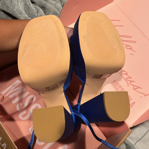 Miss Lola blue platform sandals - Picture 3 of 3